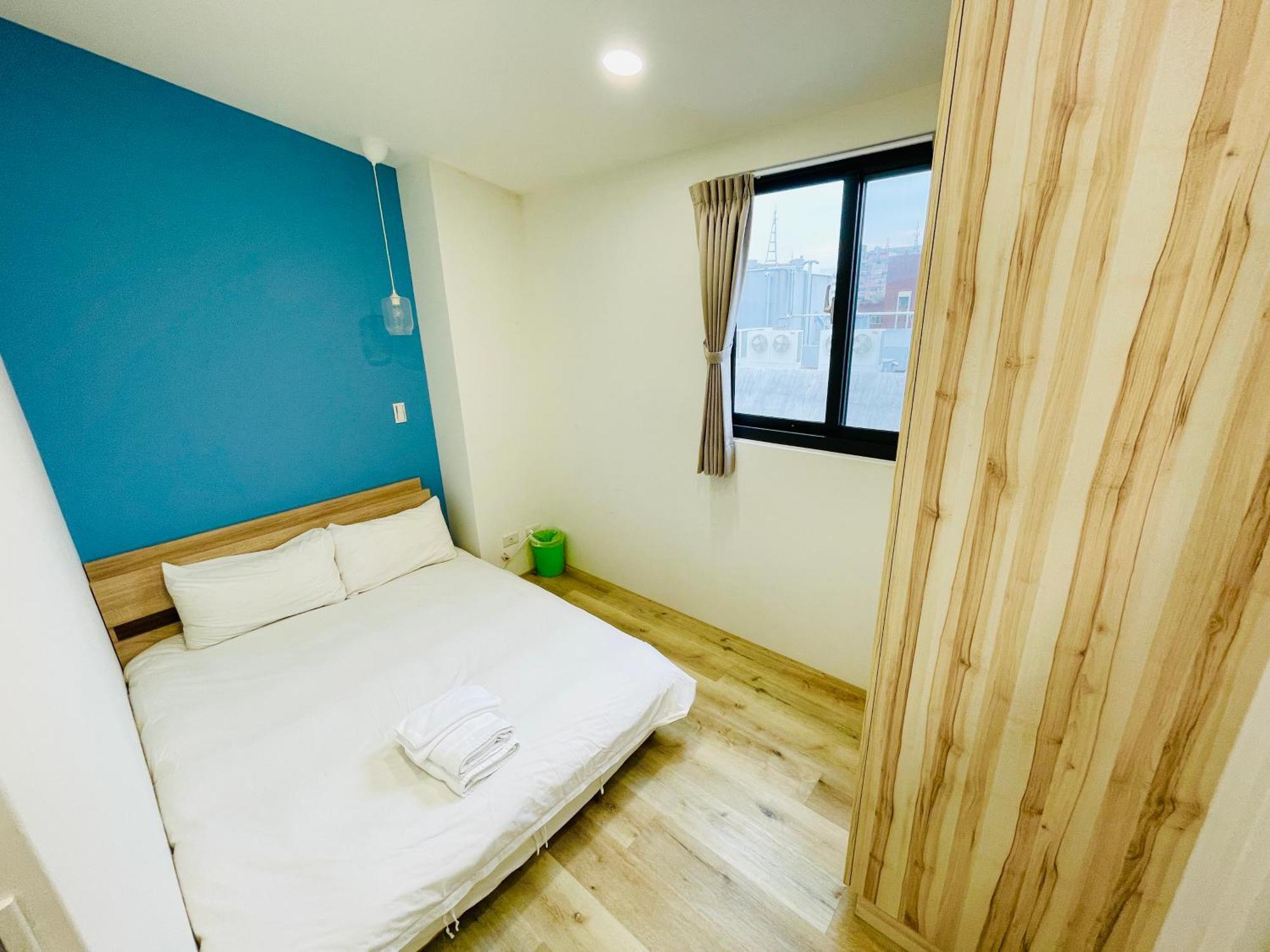 Fengchia Comma Inn Taichung Esterno foto